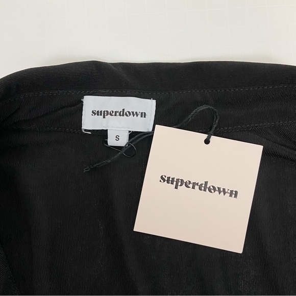 Superdown Deja Twist Front Top in Black S - Picture 5 of 8